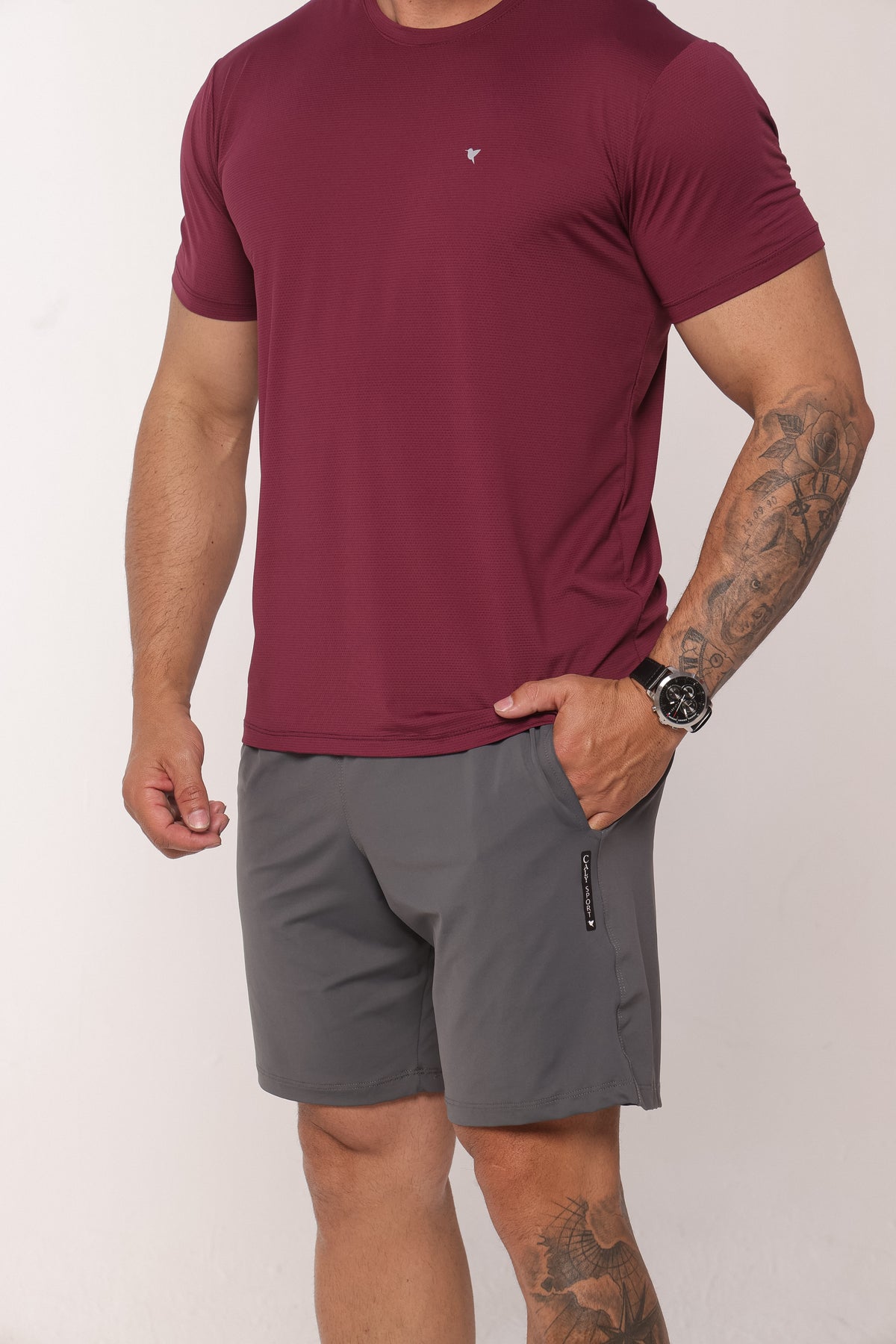 Bermuda Masculina Slim Fit Esportiva na Poliamida